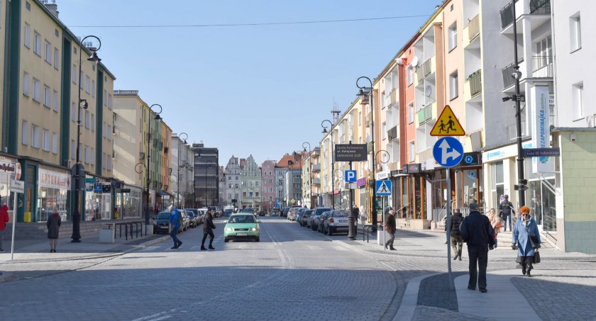 Remont śródmieścia (ul. Kolejowa, Wrocławska, Rynek i Celna) miał kosztować początkowo ok. 20 mln zł. Kosztował ponad 30 mln zł! 