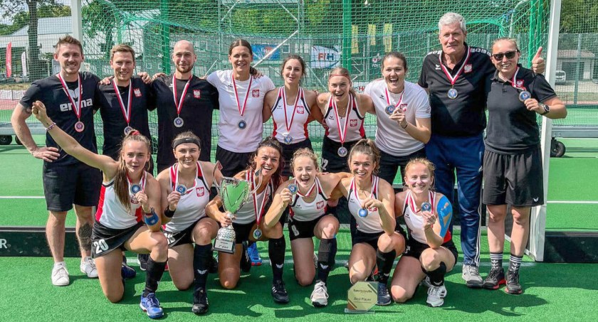 Reprezentacja Polski ze srebrnymi medalami mistrzostw Europy