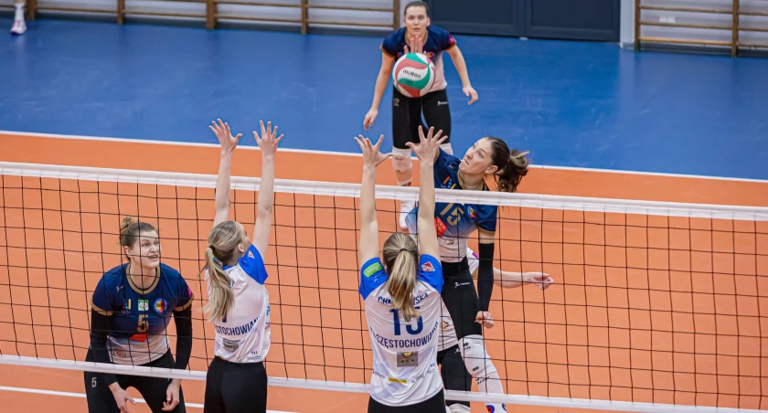 KS Częstochowianka - NTSK AZS PANS Komunalnik Nysa 0:3. Atakuje Julia Wieczorek