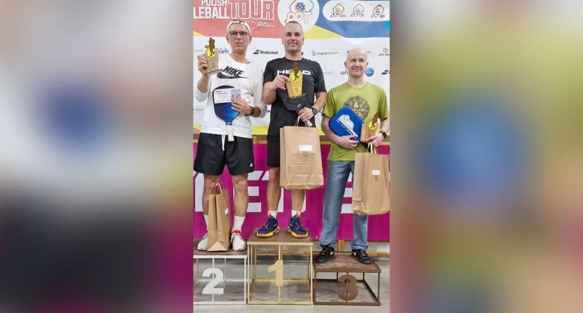Adam Dumański na najwyższym stopniu medalowego podium