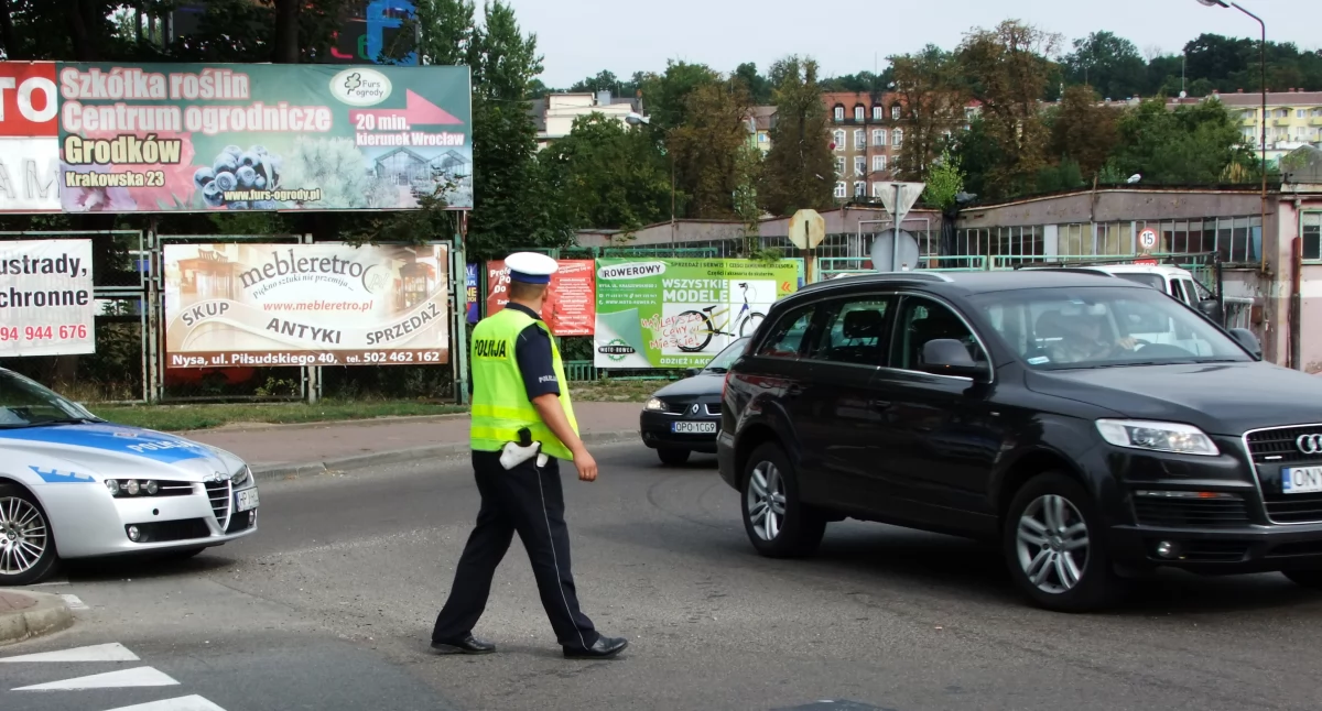 Samorząd, centrum handlowe jeszcze bardziej zakorkuje Nysę - zdjęcie, fotografia