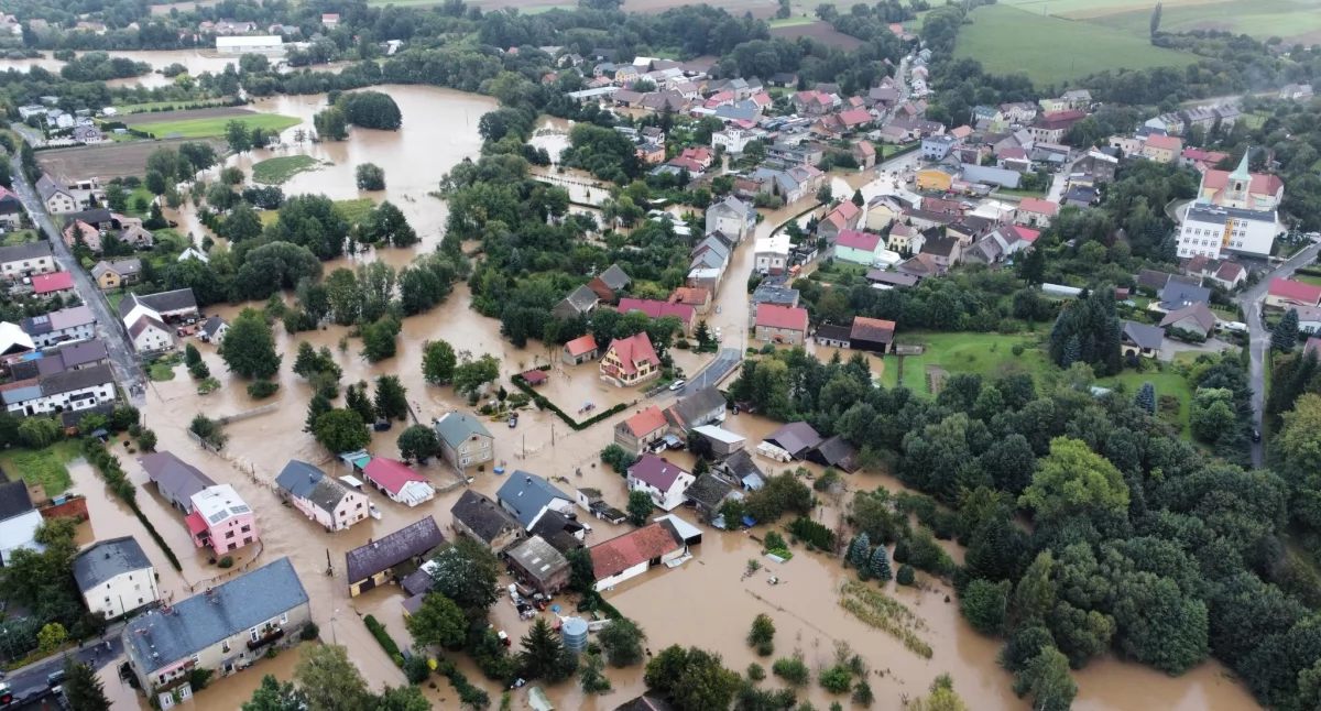 Sprawy społeczne, Powódź Gminie Korfantów - zdjęcie, fotografia