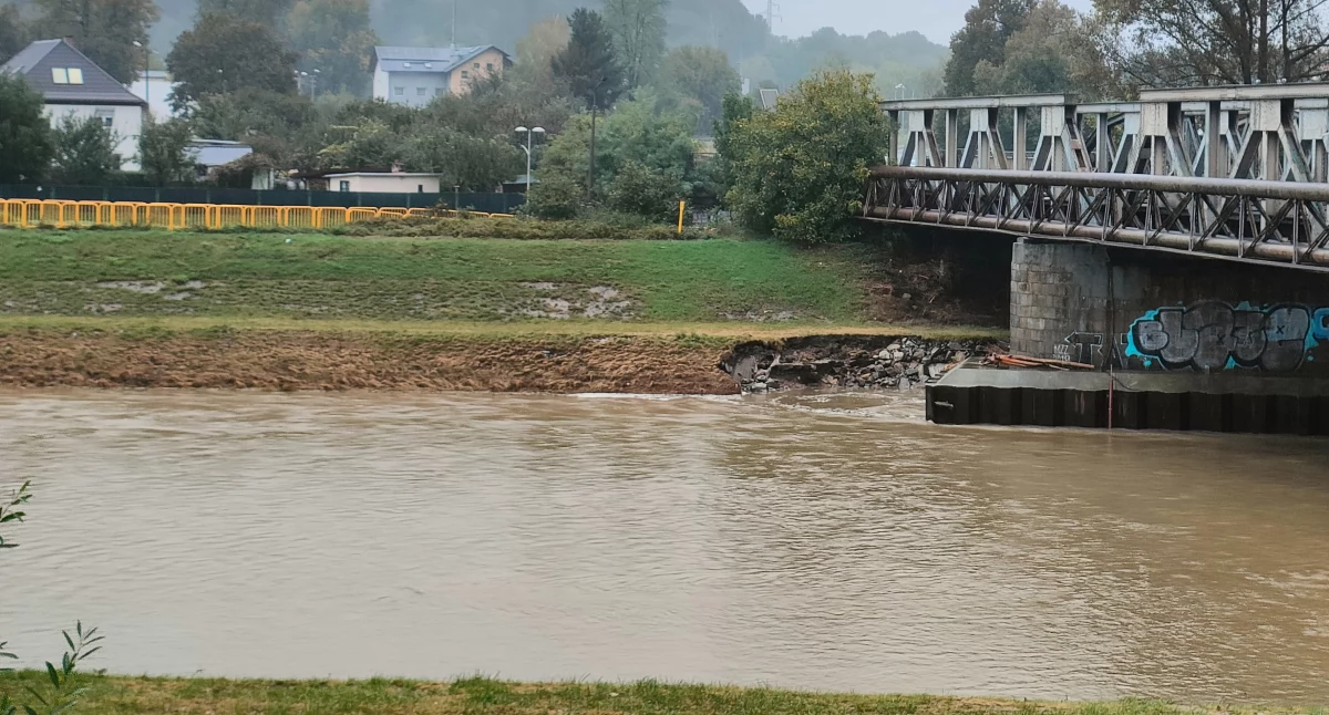 Kontrowersje, Powódź Cukrach Nyskich Skąd wdarła - zdjęcie, fotografia