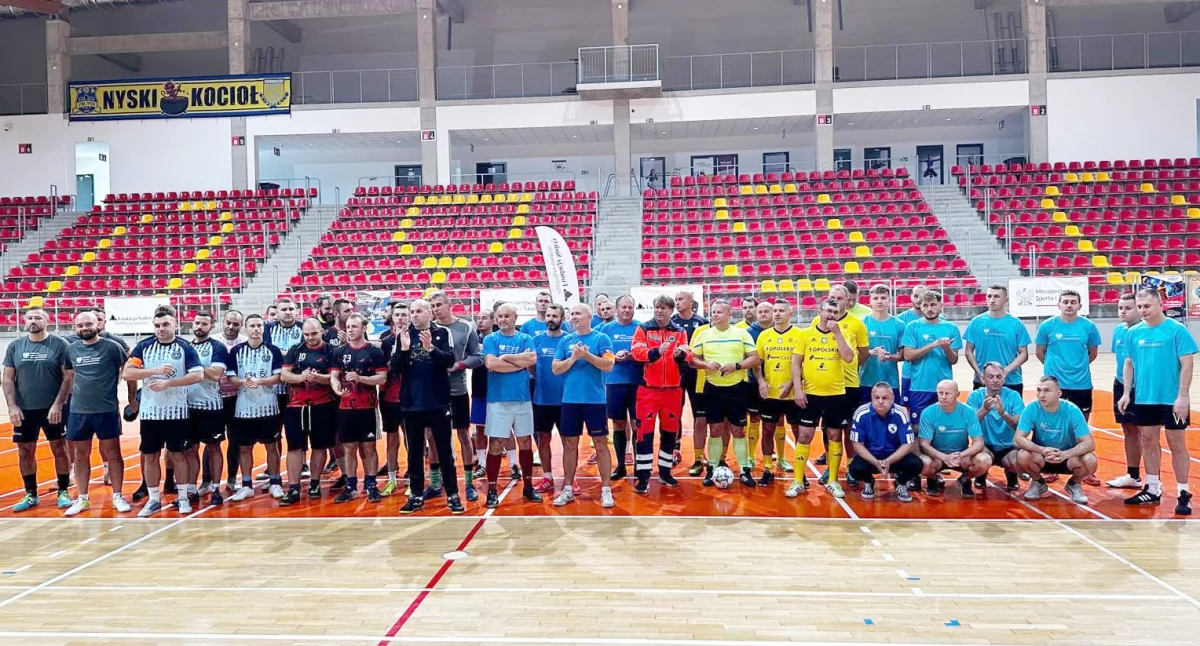 Uczestnicy Champions League podczas uroczystego otwarcia turnieju