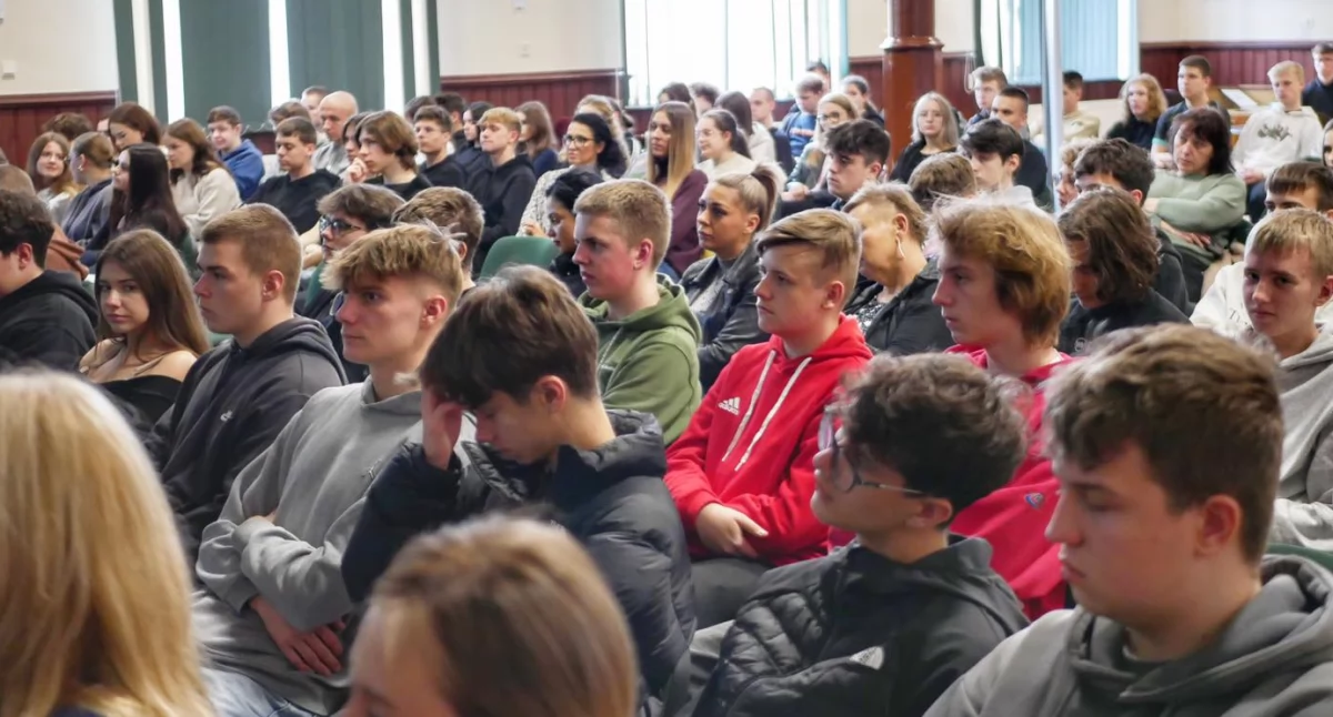 Szkolnictwo, Bezpieczeństwo najważniejsze Konferencja edukacyjna Rolniku - zdjęcie, fotografia