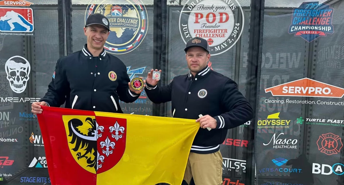 Straż Pożarna , Strażacy podbili Amerykę! - zdjęcie, fotografia