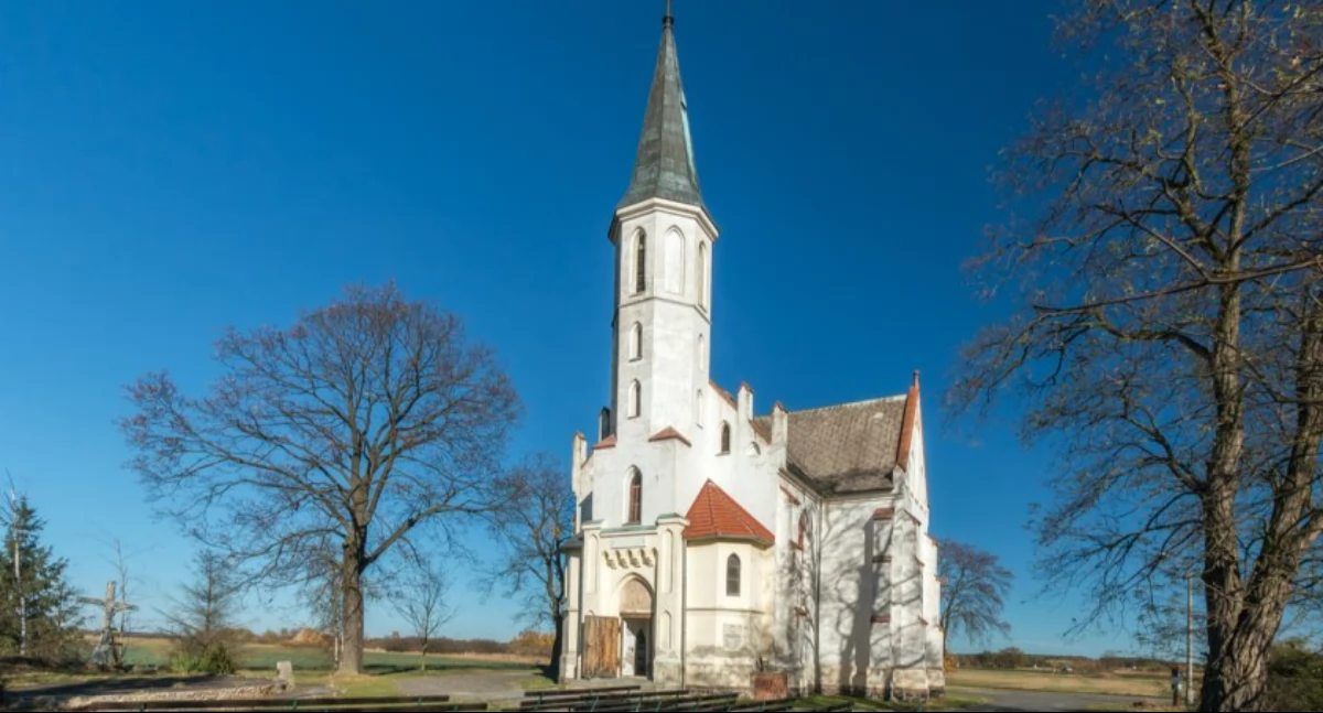 Kościół, Remont „kościółka polu” - zdjęcie, fotografia