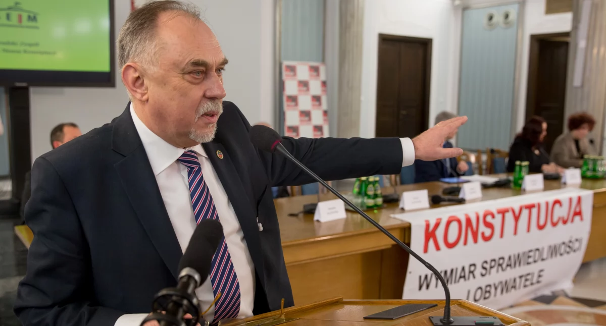 Ludzie, Wrócić Sanockiego rocznicę śmierci Janusza Sanockiego - zdjęcie, fotografia