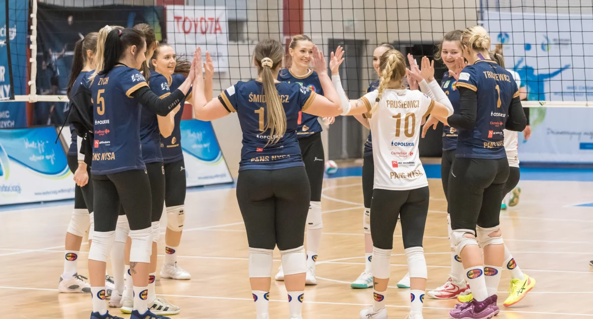 Chełmiec Wodociągi Wałbrzych - NTSK PANS Komunalnik Nysa 0:3. Po meczu jak zwykle, piękne, szczęśliwe i niezwyciężone