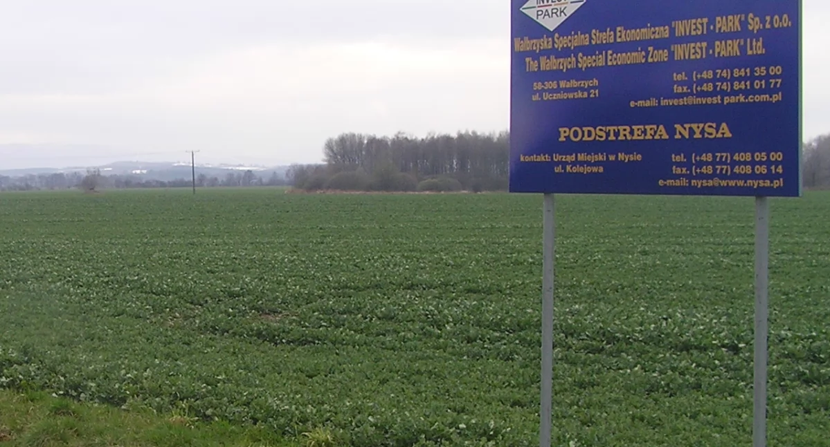 Kontrowersje, Rolnicza blokuje rozwój śmiechu warte odpowiada prezes Rolniczej Opolu  - zdjęcie, fotografia