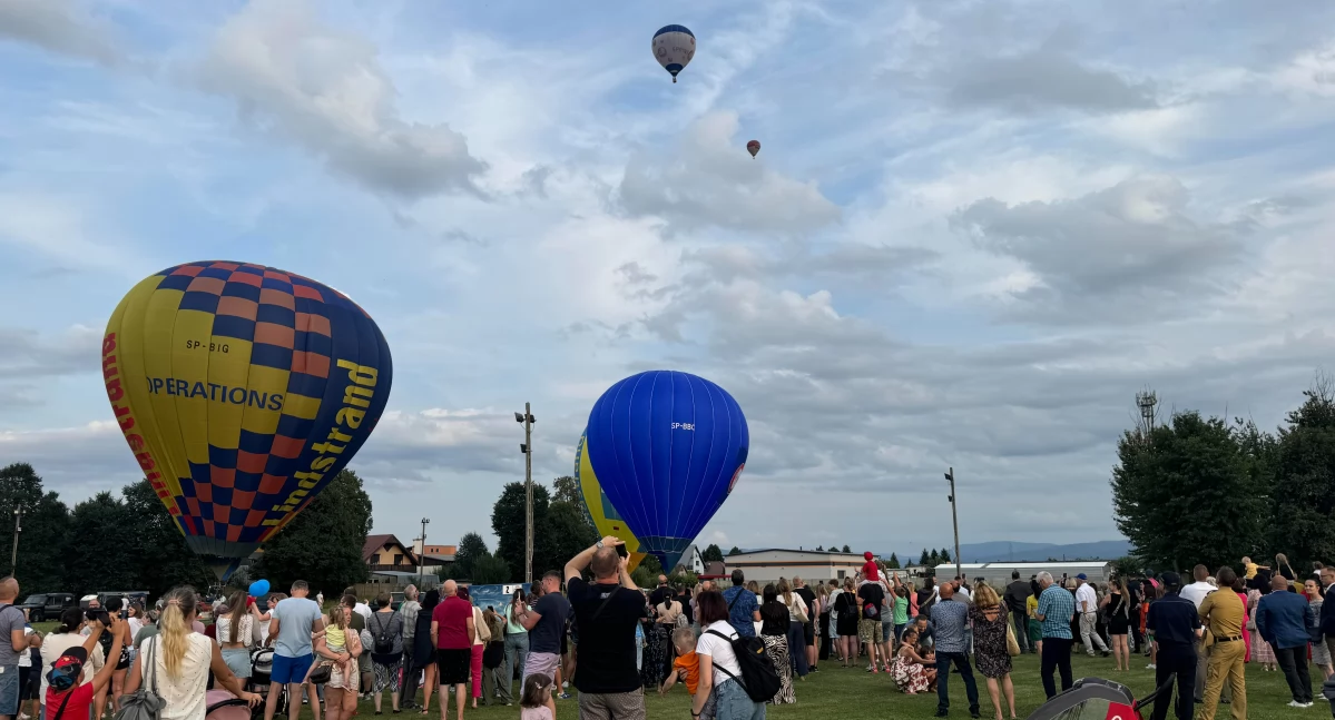 Sprawy społeczne, kosztowało kultowe balonowe wydarzenie - zdjęcie, fotografia