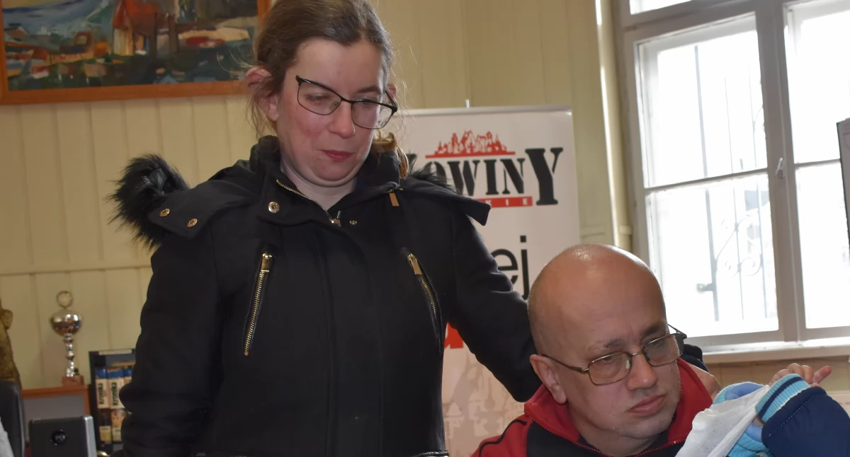 Sprawy społeczne, rodzice odzyskają latek przebywa rodzinie zastępczej - zdjęcie, fotografia