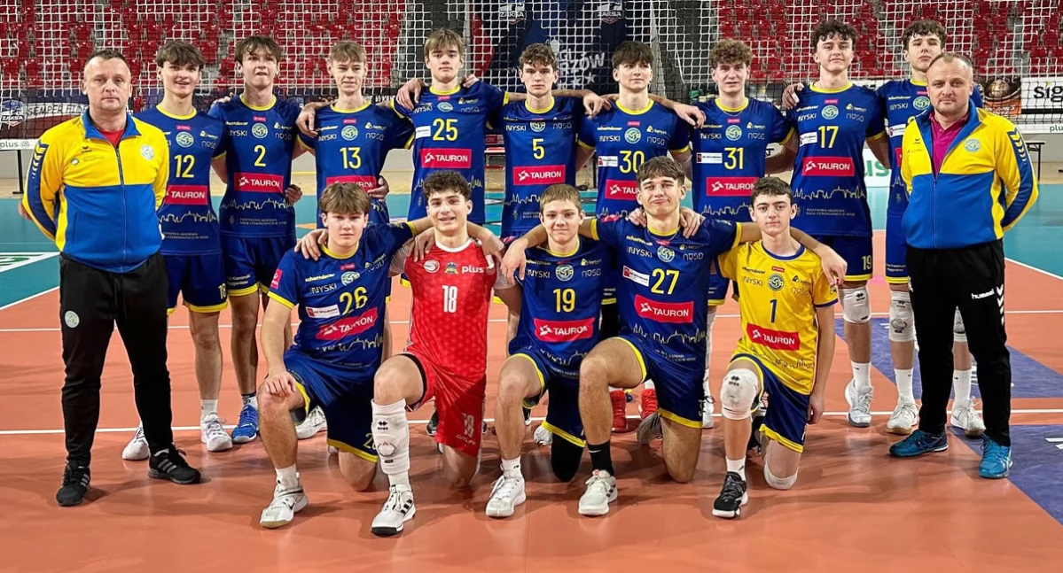 Drużyna AS Stal Nysa po zwycięstwie w Kędzierzynie-Koźlu