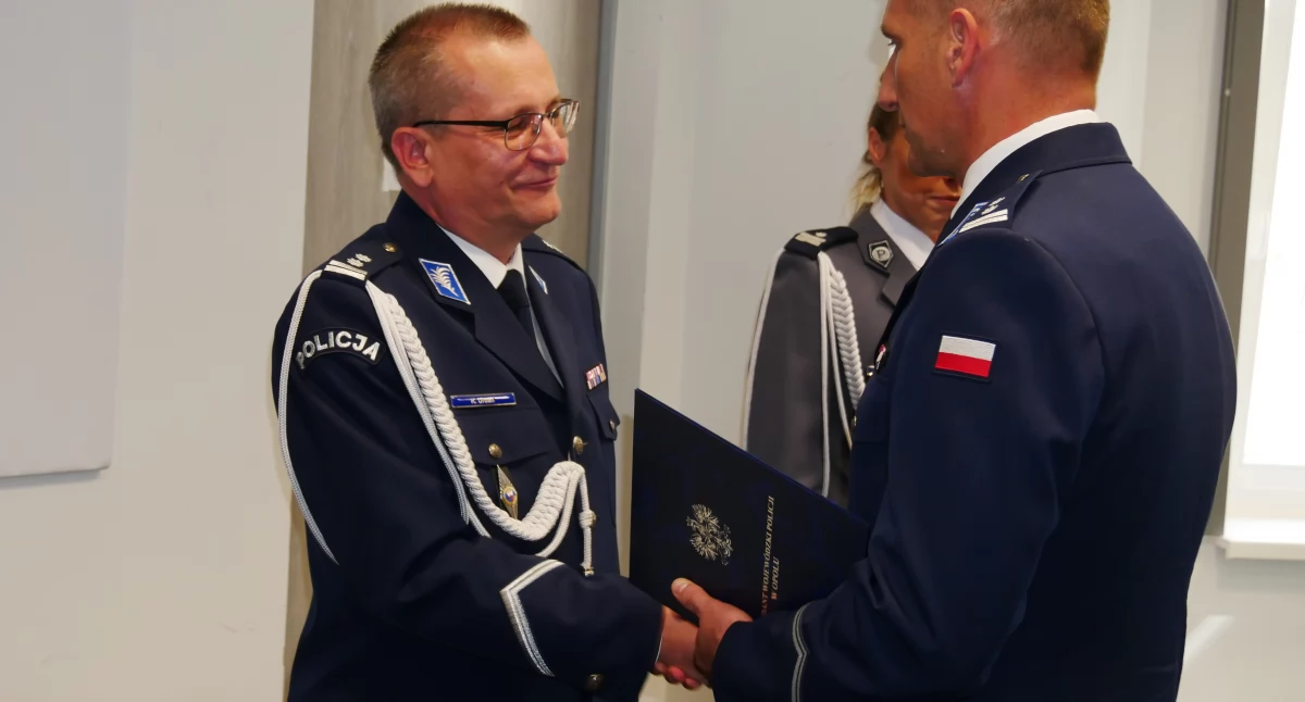 Policja , Komendant policji Krzysztof Urban żegna policją - zdjęcie, fotografia
