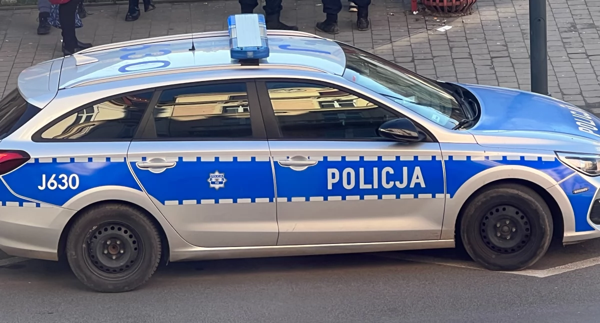 Policja , Jechał zygzakiem Miał ponad promile - zdjęcie, fotografia