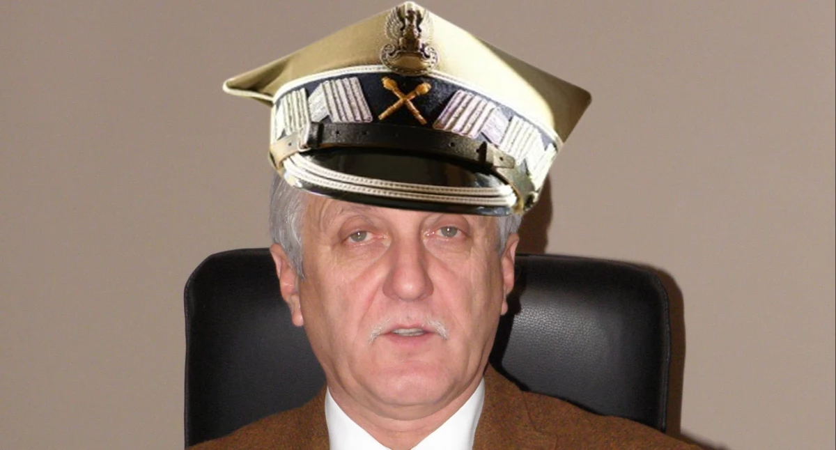 Opieka społeczna, Czesław Biłobran czele armii Doradca został marszałkiem polnym - zdjęcie, fotografia