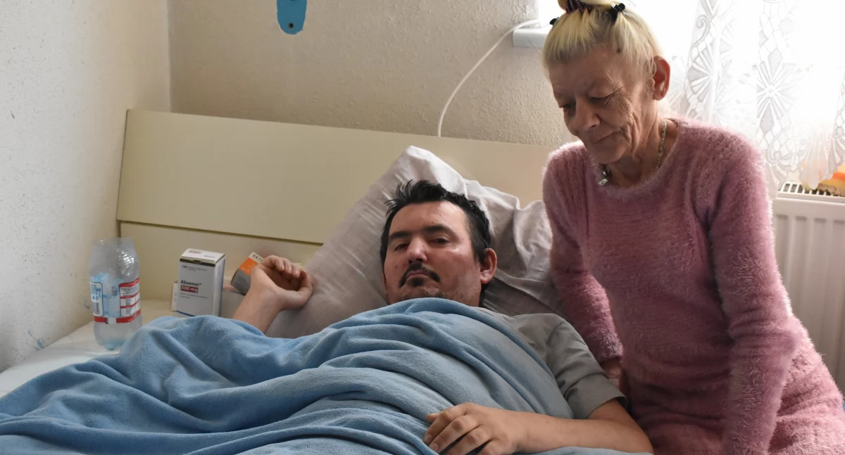 Kontrowersje, Przykuty łóżka Rehabilitacja potrzebna zaraz - zdjęcie, fotografia