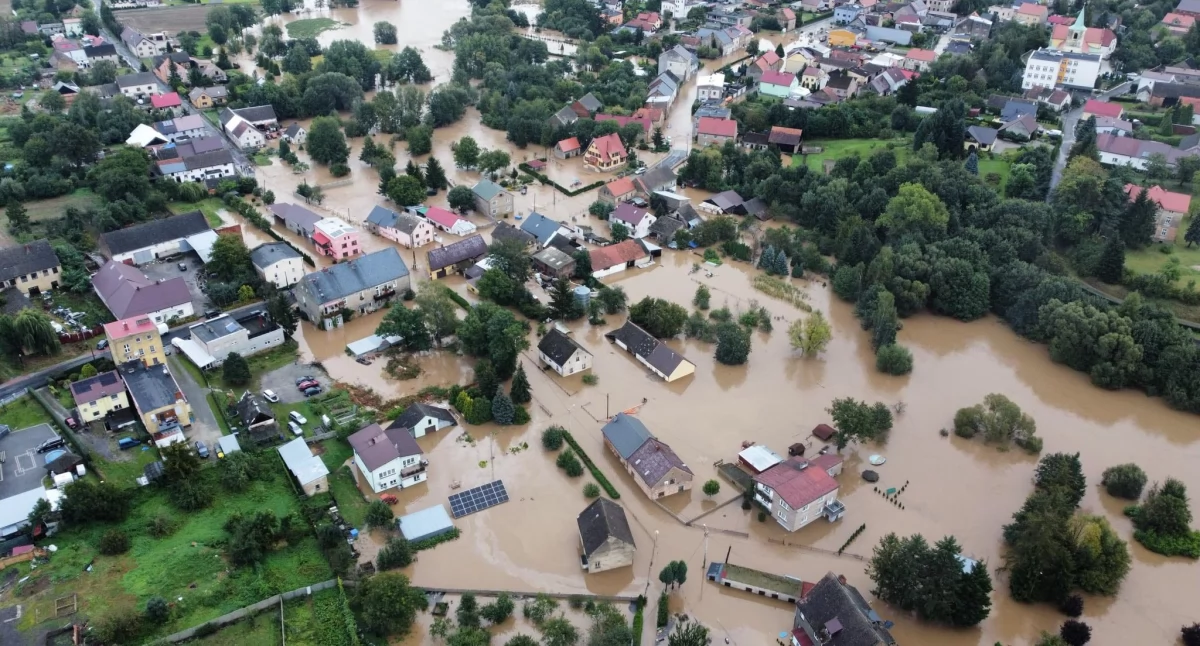 Samorząd, Głuchołazy Zalew inwestycji popowodziowych - zdjęcie, fotografia