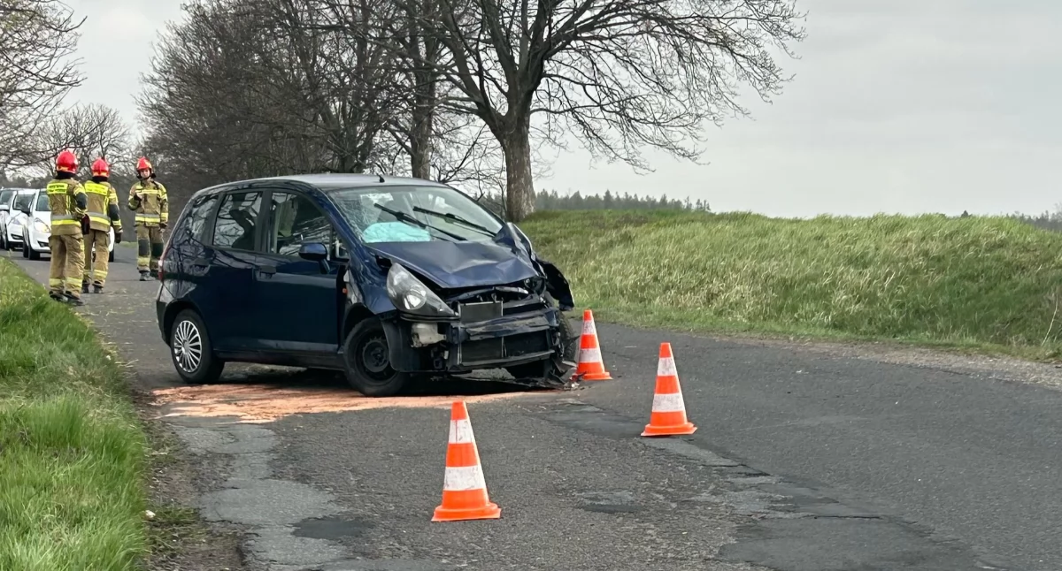 Wypadki, Wypadek drodze wojewódzkiej Korfantów - zdjęcie, fotografia