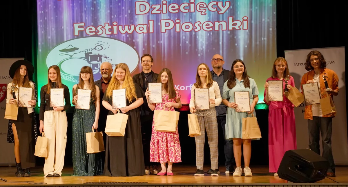 Koncerty, Wojewódzki Dziecięcy Festiwal Piosenki - zdjęcie, fotografia