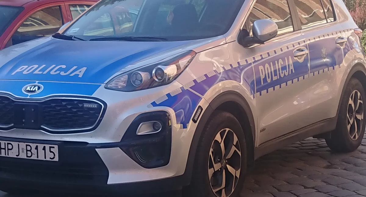 Policja , Chciał uciec policji Wiadomo dlaczego - zdjęcie, fotografia
