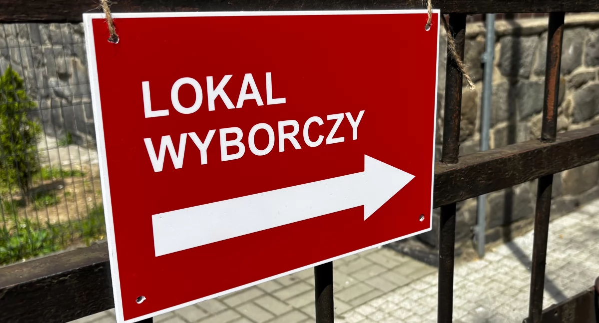 Polityka, Wybory prezydenckie Frekwencje powiecie nyskim gminach - zdjęcie, fotografia