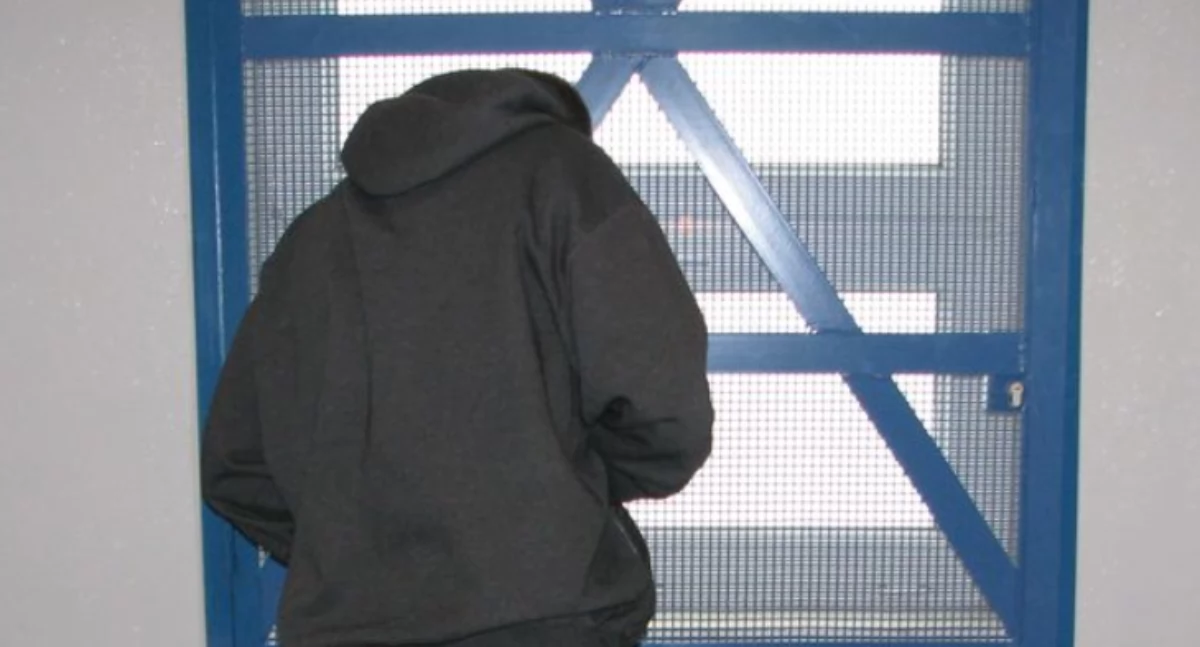 Policja , Ukradł puszkę datkami charytatywne - zdjęcie, fotografia