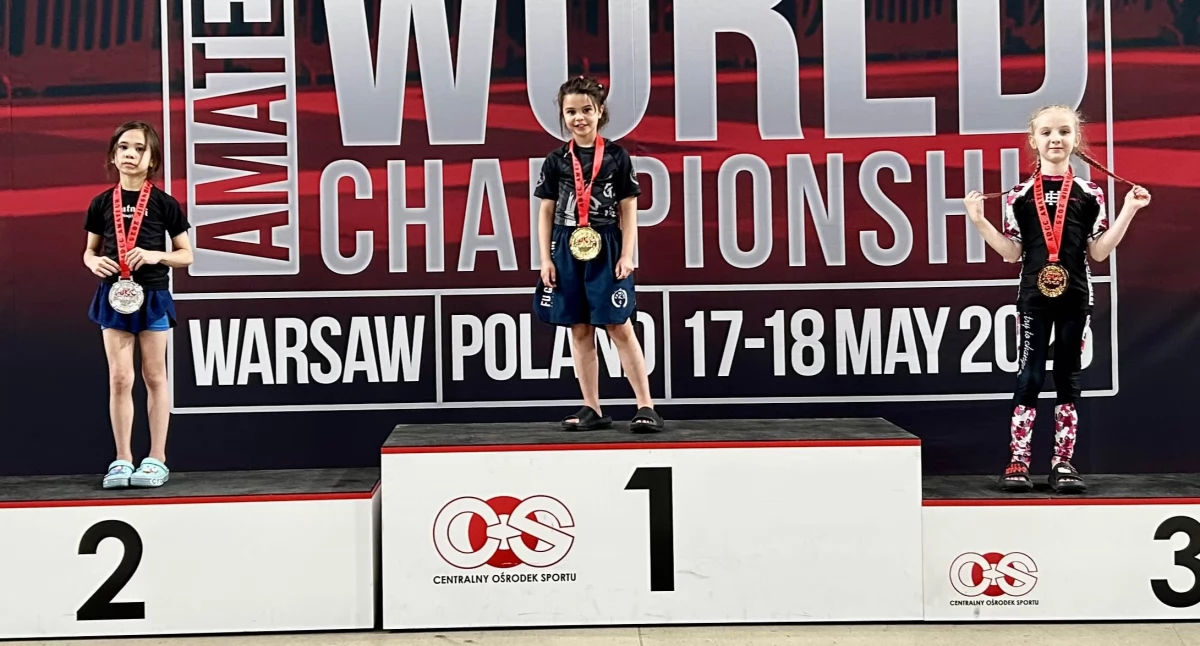 Na najwyższym stopniu medalowego podium Ewa Karpińska
