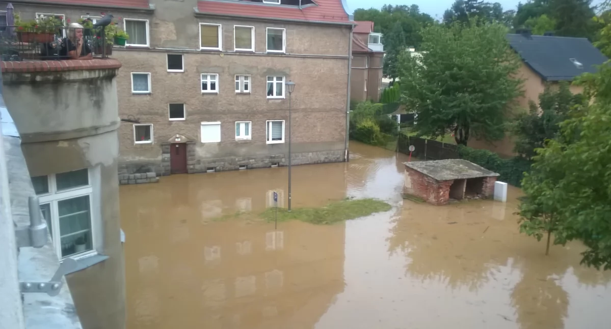 Samorząd, osobom odmówiono pomocy powodzi - zdjęcie, fotografia