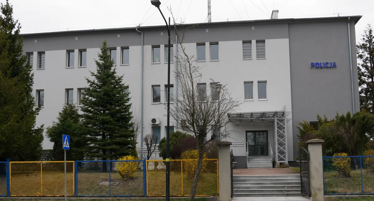 Policja , Wzrost liczby przestępstw spadek wykrywalności Głuchołazach - zdjęcie, fotografia