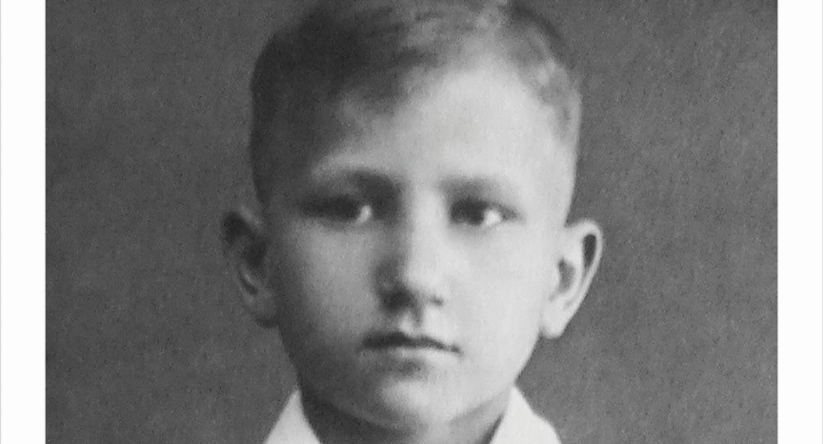 Historia, Zabito miał Został zatrzymany przez bezpiekę Siestrzechowicach - zdjęcie, fotografia