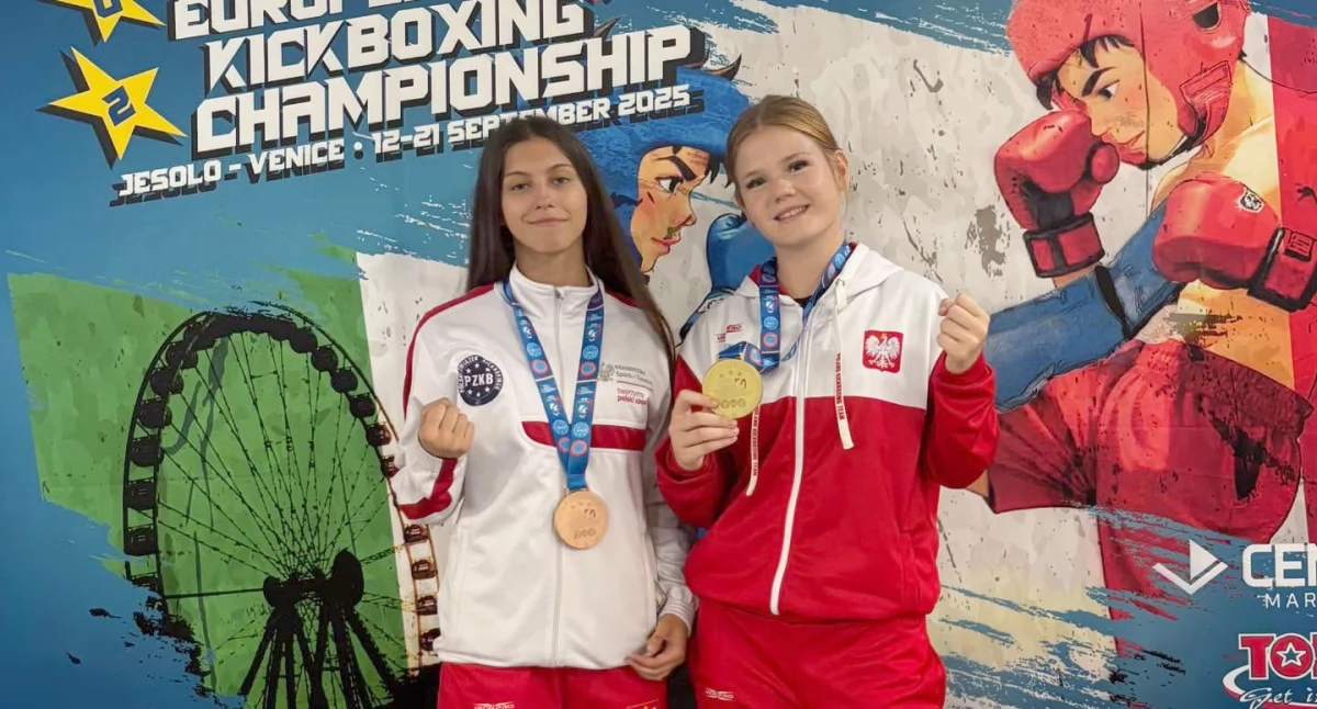 Brązowa medalistka mistrzostw Europy - Kalina Kierpacz i mistrzyni Europy - Dorota Maczuga z dumą prezentują swoje trofea