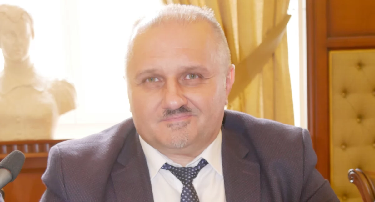 Daniel Palimąka jest właścicielem dwóch klaczy i ogiera, ale w oświadczeniu majątkowym nie wpisał „koni mechanicznych” 