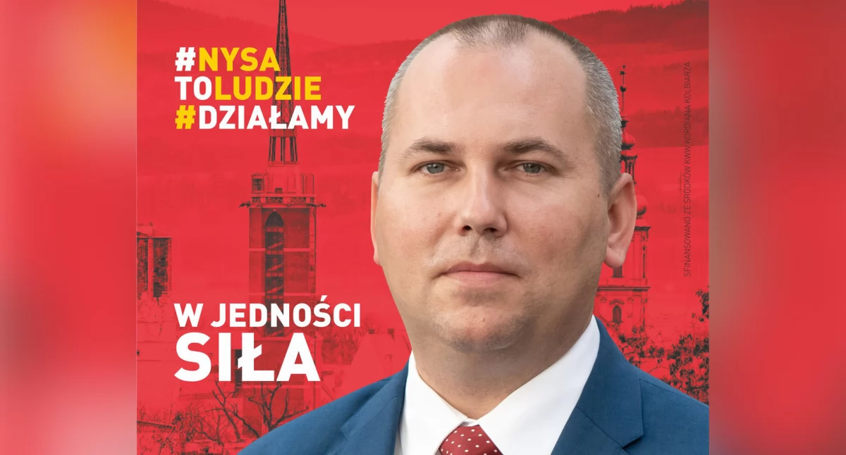 Kontrowersje, Radny burmistrza został zatrudniony szpitalu niedawna emerytem - zdjęcie, fotografia