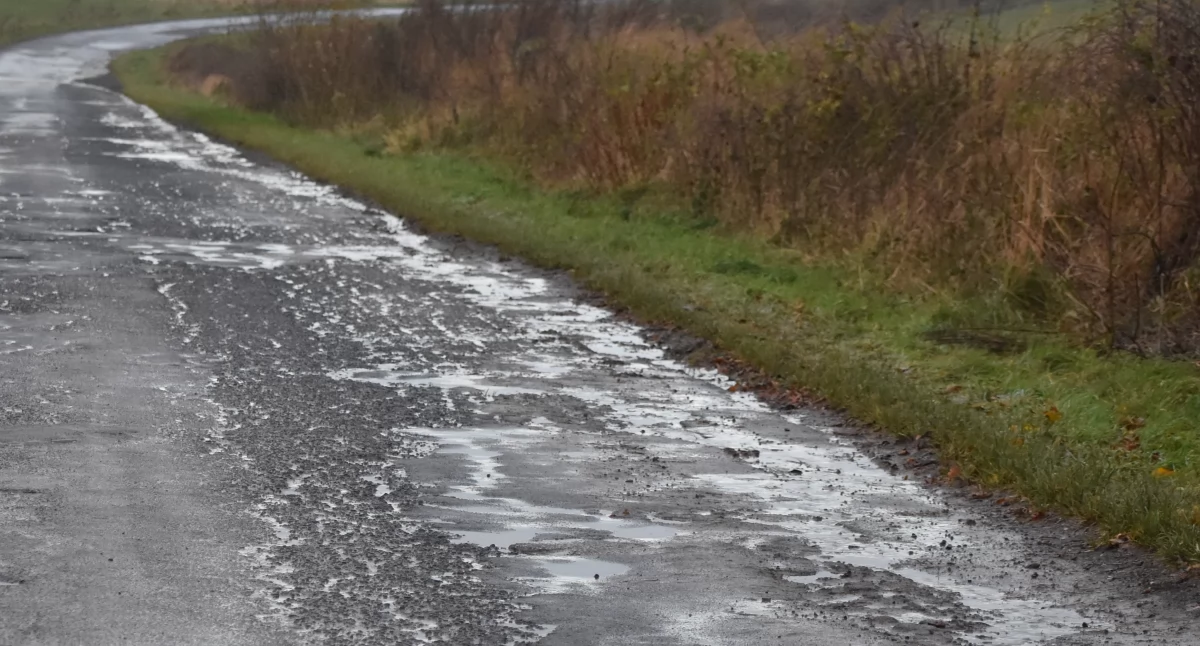 Powiat Nyski, Czerwona drogowa Starosta obiecuje - zdjęcie, fotografia