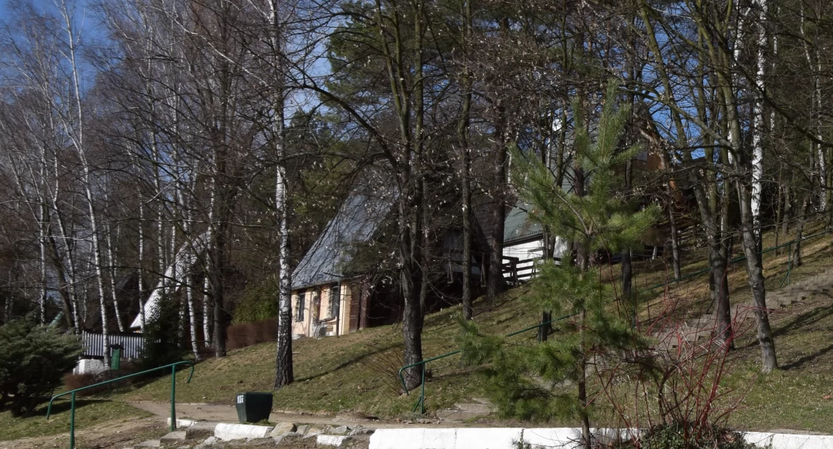 Kontrowersje, Tajemnicze umowy Chodzi dzierżawę nieruchomości - zdjęcie, fotografia