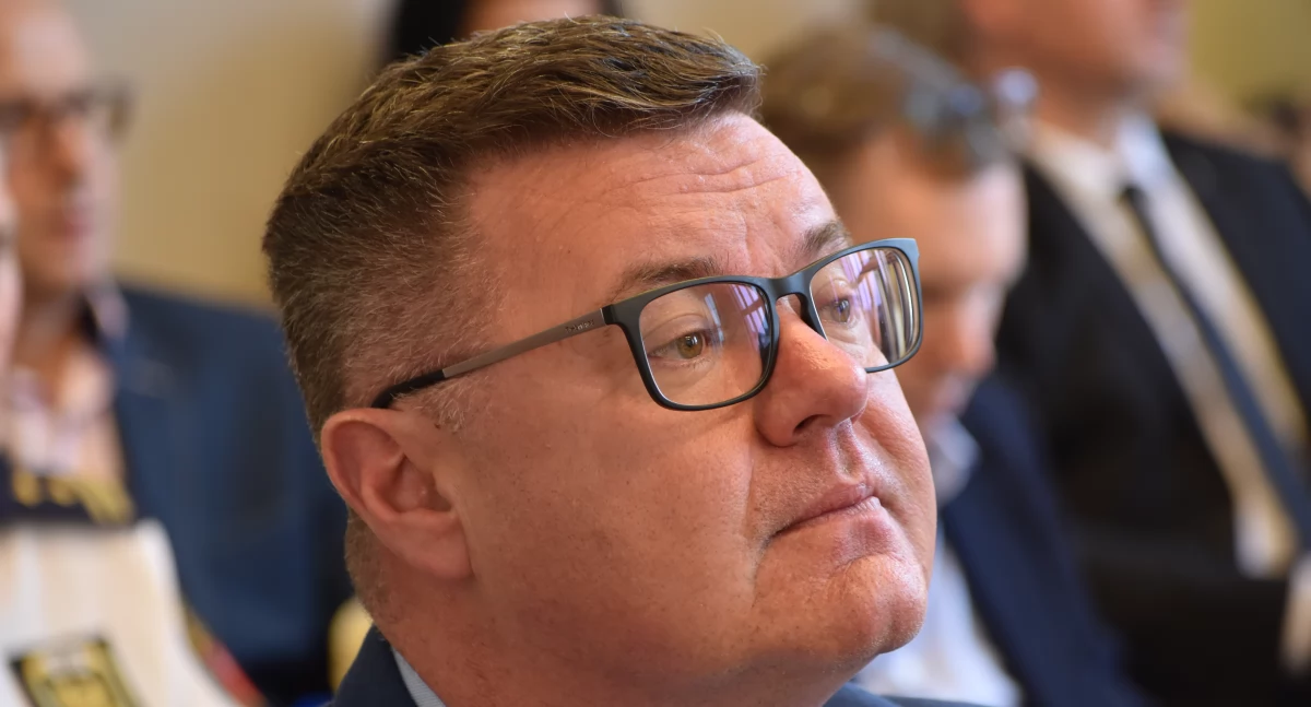 Kontrowersje, Wyczałkowskiego przykład niegospodarności - zdjęcie, fotografia