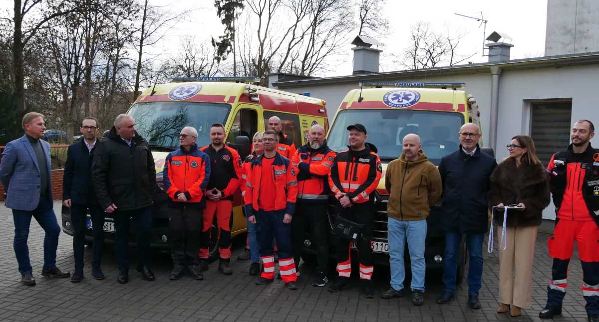 Powiat Nyski, Karetki Głuchołaz - zdjęcie, fotografia