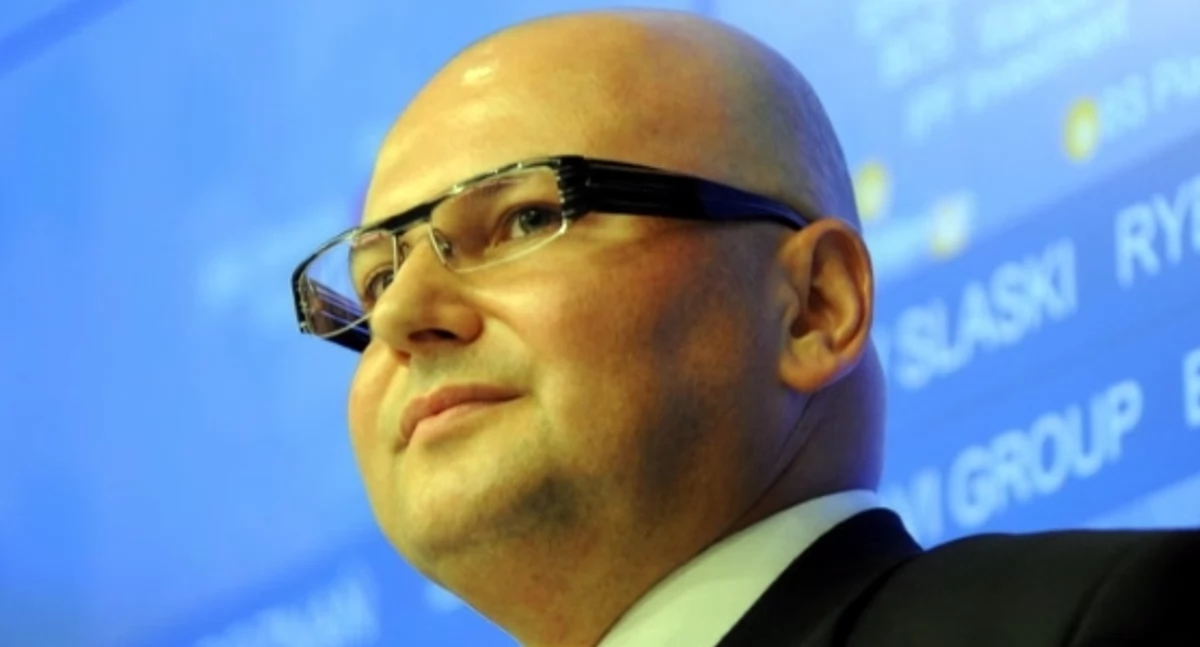 Kontrowersje, poszukiwany listem gończym lekarz uciekł Romuald Ściborski ukrywa przed więzieniem - zdjęcie, fotografia