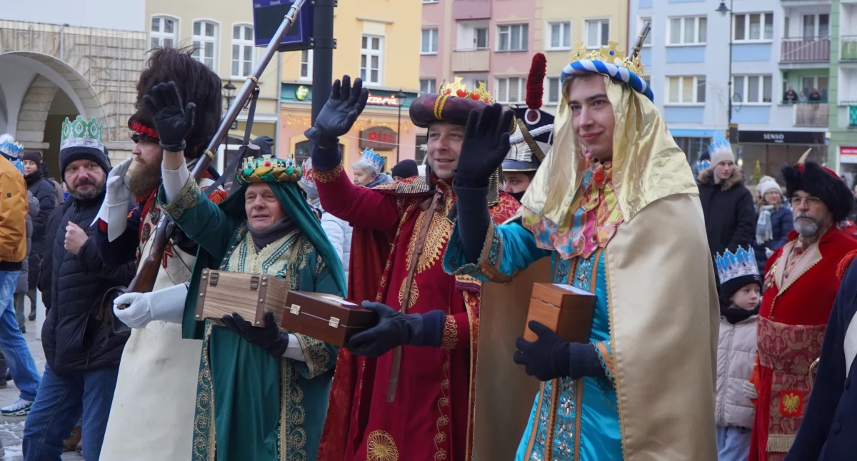 Ludzie, Orszak Trzech Króli Nysie - zdjęcie, fotografia