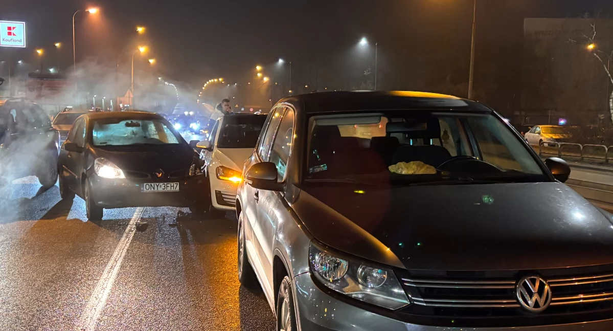 Wypadki, Kolizja czterech - zdjęcie, fotografia