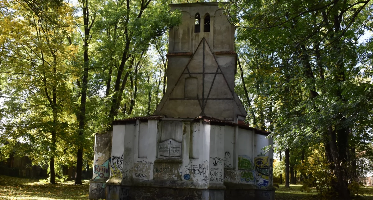 Samorząd, milionów złotych odbudowę zabytkowego kościoła dawnego cmentarza - zdjęcie, fotografia