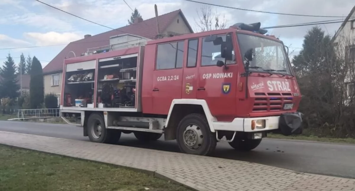 Straż Pożarna , Strażakom Nowaki zepsuł samochód - zdjęcie, fotografia