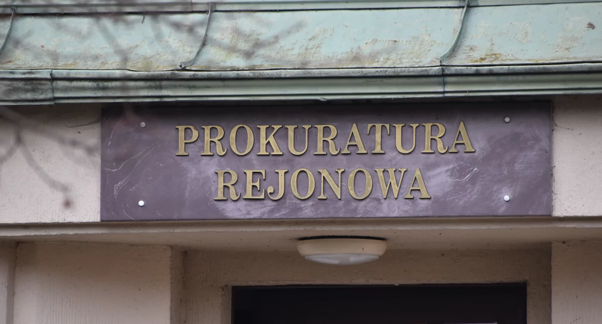 Sąd i prokuratura, Prokuratorskie zarzuty przeciwko nauczycielowi - zdjęcie, fotografia