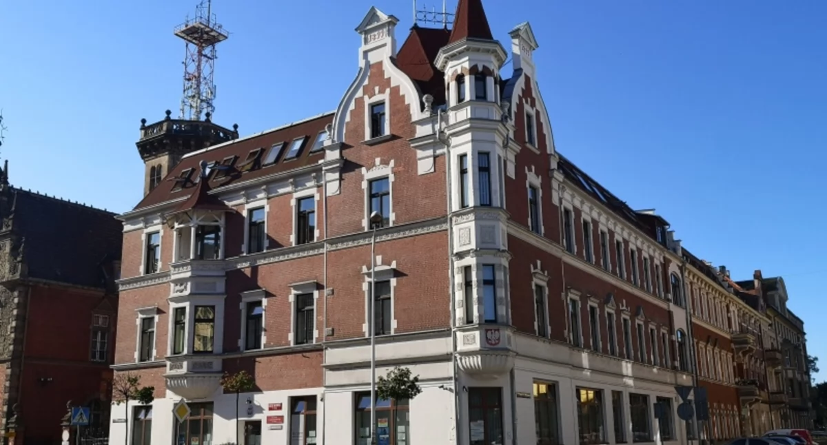 Sprawy społeczne, Skarbówka wraca Krzywoustego - zdjęcie, fotografia