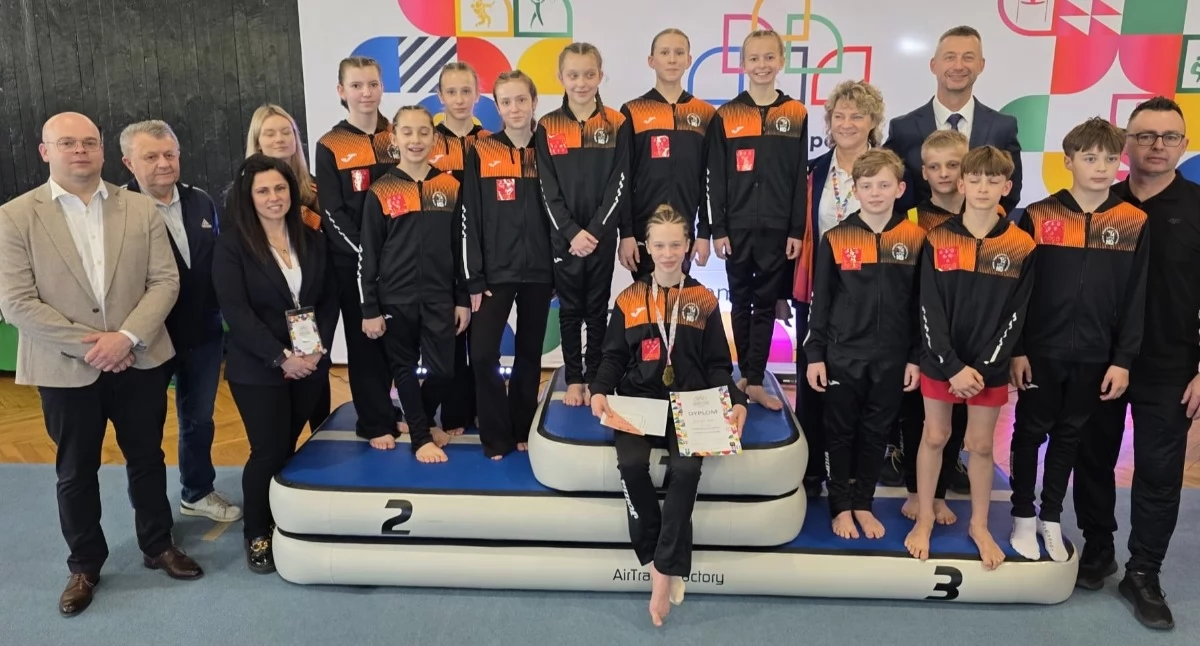 Pozostałe, medalami Ogólnopolskiej Olimpiady Młodzieży Sportach Halowych Łódzkie - zdjęcie, fotografia