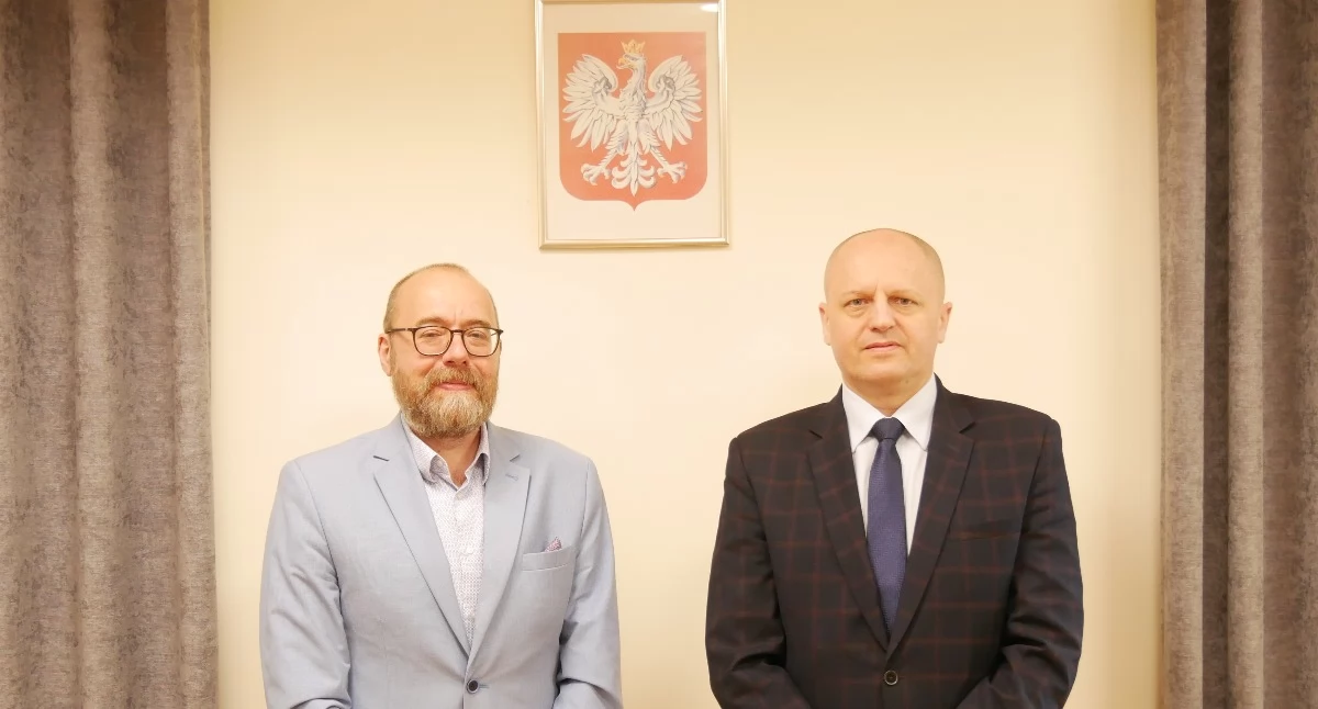 Zależy nam na połączeniu praktyki z nauką i odpornością na współczesne zagrożenia globalne ale i lokalne - mówią rektor PANS dr inż. Mariusz Kołosowski, prof. ucz. i dr hab. Tomasz Drewniak, prof. ucz. dziekan wydziału nauk społecznych