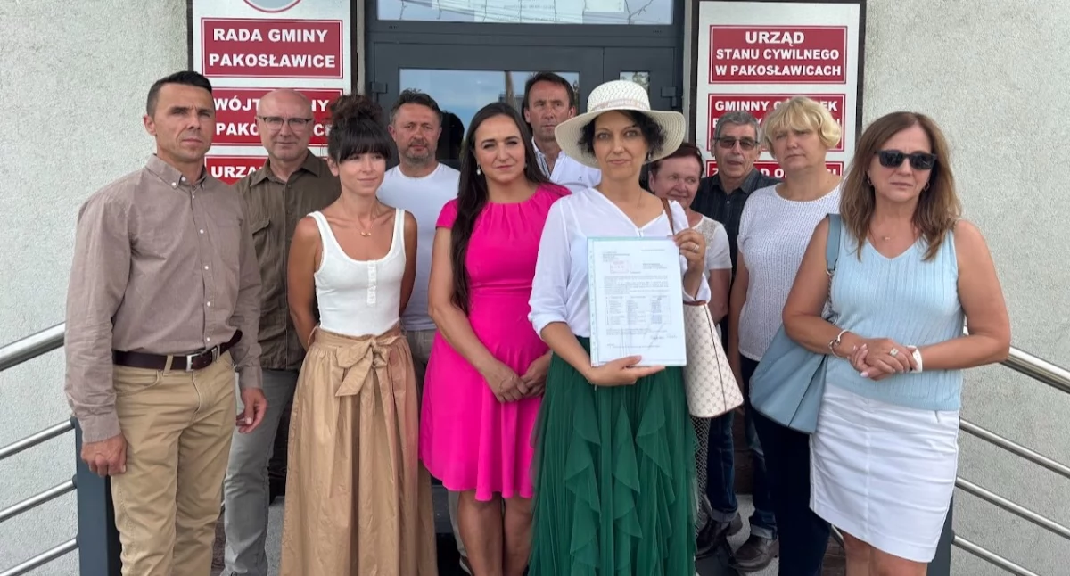 Samorząd, Referenda Kamienniku Pakosławicach - zdjęcie, fotografia