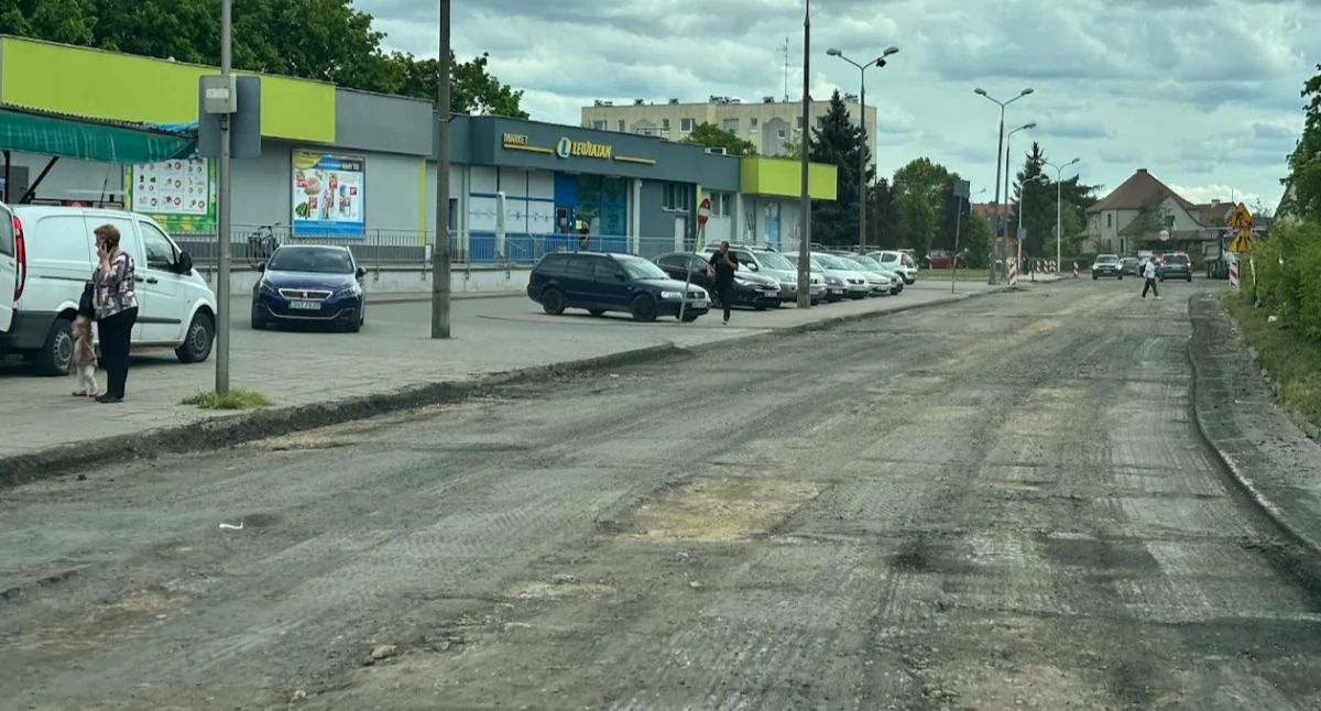 Komunikacja , Prusa remoncie etapem listopada - zdjęcie, fotografia