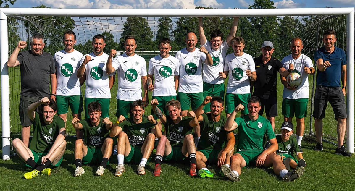 Mistrz - Atom Grądy Malerzowice Małe